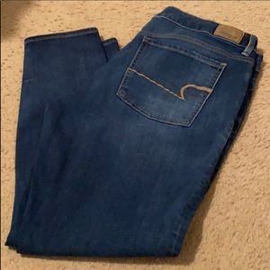 AMERICAN EAGLE 🦅 “Jegging” CROP